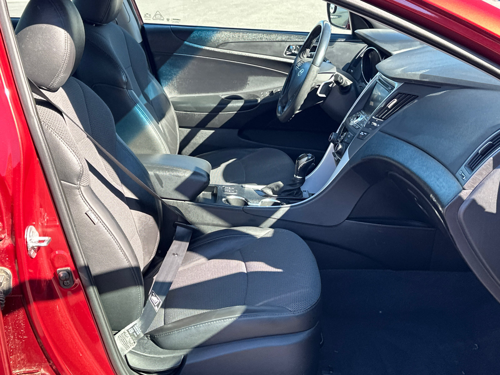 Used 2013 Hyundai Sonata SE w/ Navigation & Sunroof Pkg FWD image 14