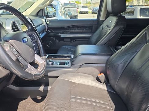 Used 2018 Ford Expedition Platinum image 20
