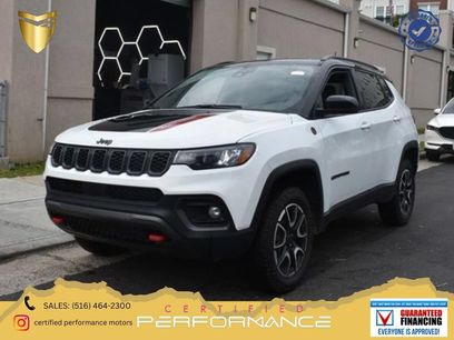Used 2025 Jeep Compass Trailhawk
