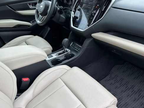 Certified 2024 Subaru Ascent Limited w/ Technology Package image 16