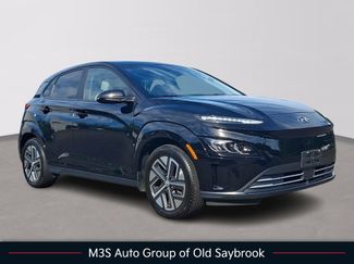 Used 2023 Hyundai Kona Limited FWD video 1