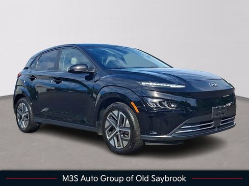 Used 2023 Hyundai Kona Limited FWD image 1