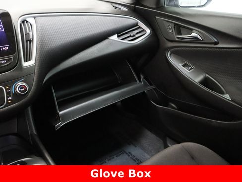 Used 2024 Chevrolet Malibu RS image 22