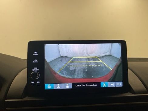 Used 2024 Honda Pilot Touring image 12