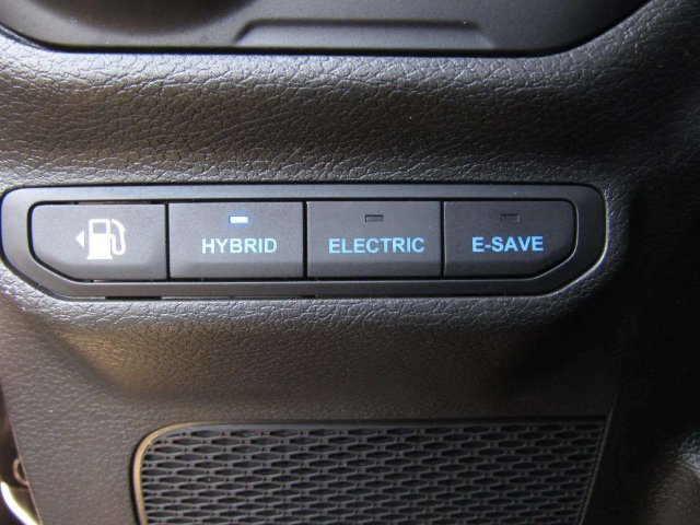 Used 2023 Jeep Wrangler Unlimited Rubicon 4xe AWD/4WD image 23