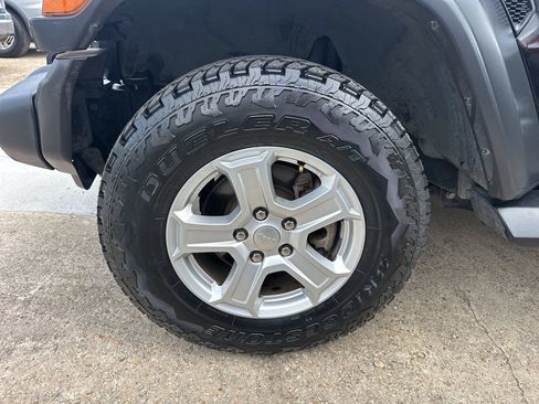 Used 2020 Jeep Wrangler Unlimited Sport S AWD/4WD image 6