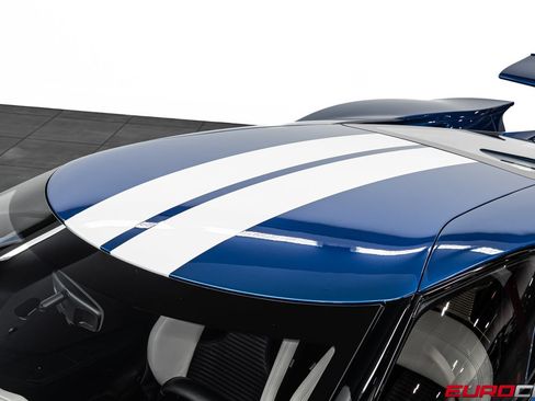 Used 2019 Ford GT RWD image 17