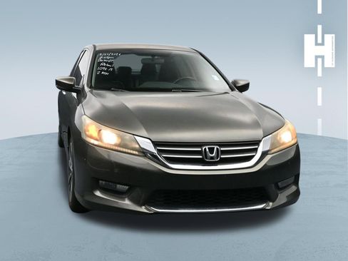 Used 2014 Honda Accord Sport image 2