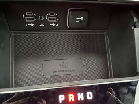 New 2025 Jeep Grand Cherokee Laredo image 12