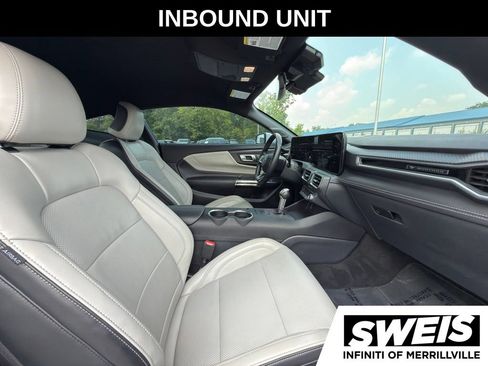 Used 2025 Ford Mustang Premium RWD image 11