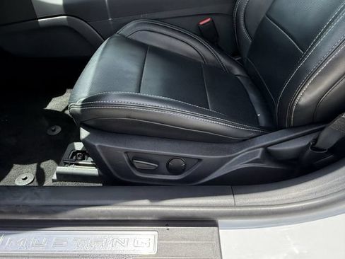 Used 2025 Ford Mustang Premium RWD image 28
