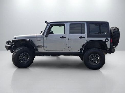 Used 2017 Jeep Wrangler Unlimited Sport w/ Dual Top Group image 7