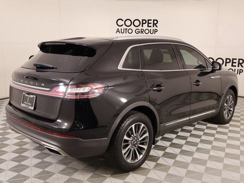 Used 2023 Lincoln Nautilus AWD w/ Premium Package image 20