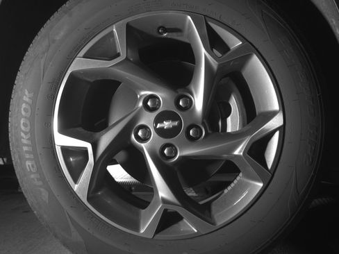 Used 2025 Chevrolet Trax LT image 13