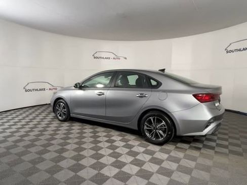 Certified 2024 Kia Forte LXS w/ LXS Technology Package image 6