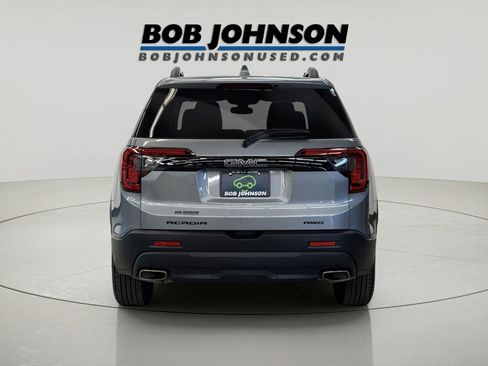Certified 2023 GMC Acadia SLT w/ Elevation Edition AWD/4WD image 4