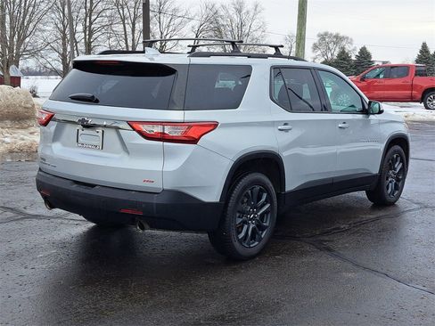 Certified 2020 Chevrolet Traverse RS image 3