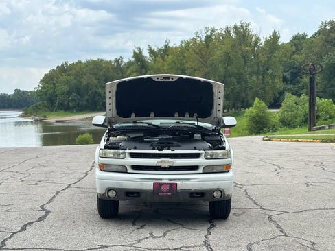 Used 2006 Chevrolet Tahoe Z71 w/ Z71 Preferred Equipment Group AWD/4WD image 10
