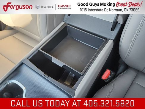 New 2026 GMC Acadia Elevation w/ Black Edition FWD image 33
