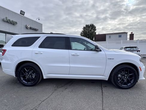 New 2026 Dodge Durango GT image 8