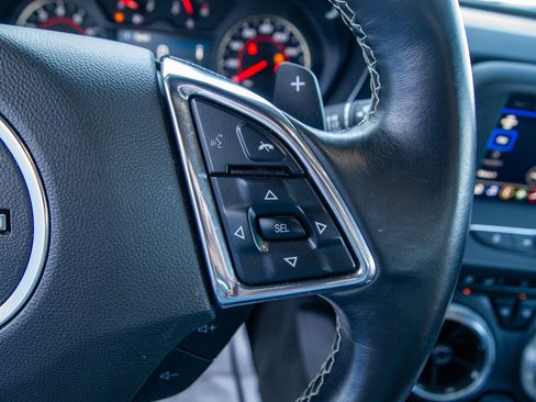 Used 2023 Chevrolet Camaro LT RWD image 23