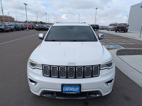 Used 2018 Jeep Grand Cherokee Overland image 6