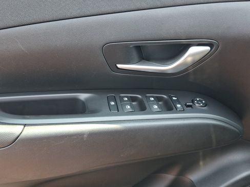 Used 2023 Hyundai Tucson SEL w/ Convenience Package AWD/4WD image 13