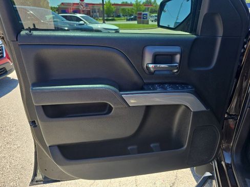 Used 2018 Chevrolet Silverado 1500 LT w/ All Star Edition AWD/4WD image 19