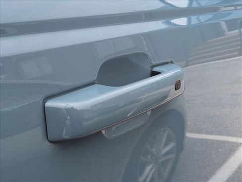 Used 2023 Ford Bronco Outer Banks w/ Sasquatch Package image 12