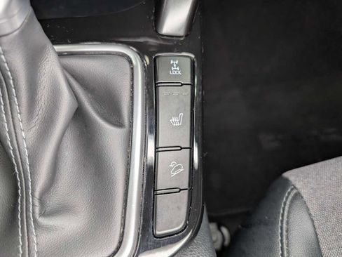 Used 2024 Kia Seltos S AWD/4WD image 29