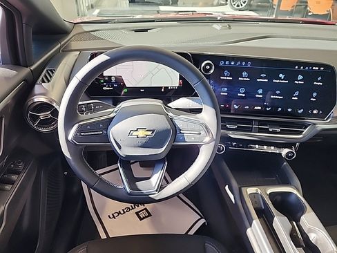 New 2026 Chevrolet Equinox EV LT w/ Comfort Package image 15