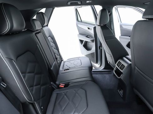 New 2026 Volkswagen Atlas Cross Sport SE AWD/4WD image 77