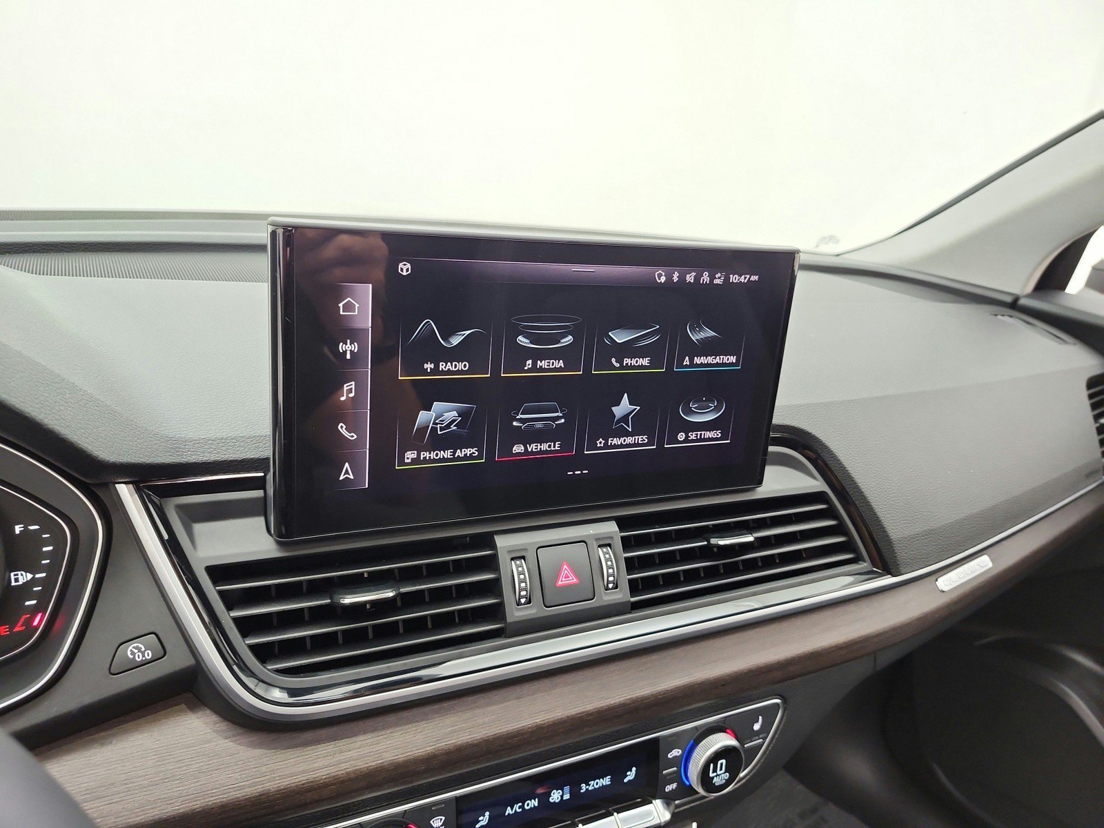 Used 2023 Audi Q5 2.0T Premium w/ Convenience Package AWD/4WD image 14