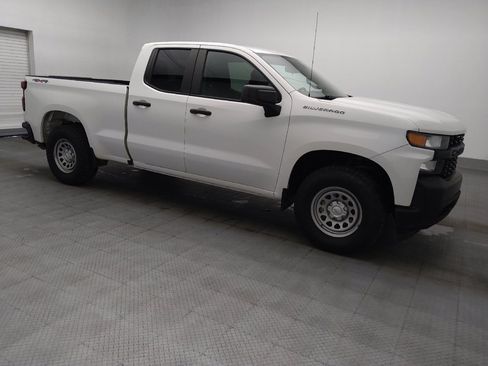 Used 2021 Chevrolet Silverado 1500 W/T w/ WT Value Package AWD/4WD image 11