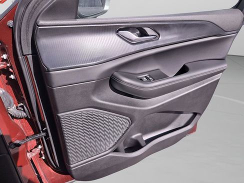 New 2025 Jeep Grand Cherokee L Laredo w/ Luxury Tech Group I RWD image 32