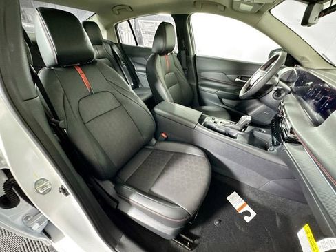 New 2026 Nissan Sentra SR FWD image 25