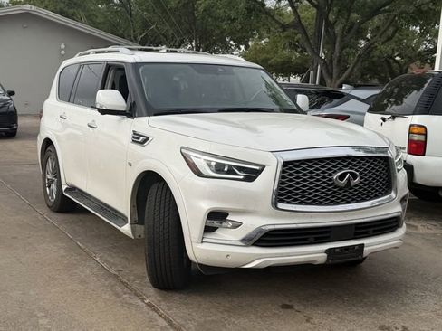 Used 2019 INFINITI QX80 Luxe w/ Proassist Package image 3