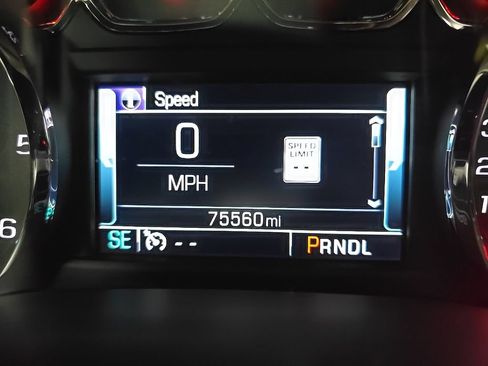 Used 2017 GMC Sierra 1500 SLE w/ SLE Value Package AWD/4WD image 24