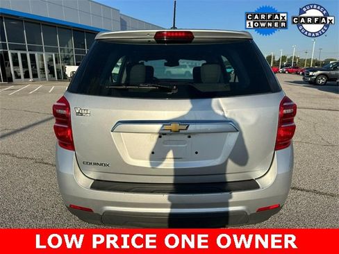 Certified 2017 Chevrolet Equinox LS image 4