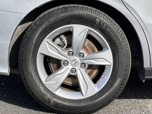 Used 2018 Honda Odyssey EX-L image 11