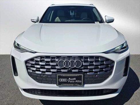 New 2025 Audi Q5 Premium image 8
