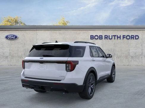 New 2026 Ford Explorer ST-Line image 8