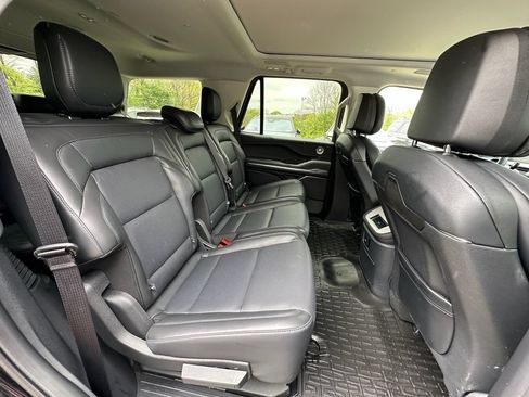 New 2025 Lincoln Navigator Reserve AWD/4WD image 25