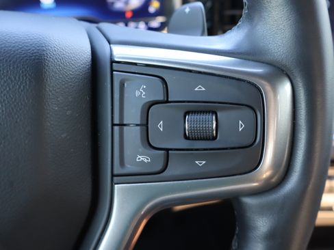 Used 2024 Chevrolet Silverado 1500 LT Trail Boss w/ Convenience Package II AWD/4WD image 24