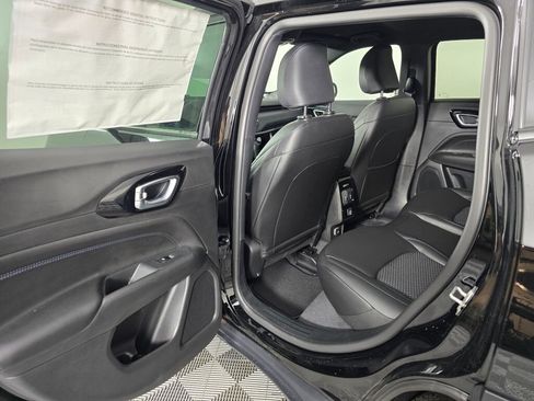New 2026 Jeep Compass Latitude AWD/4WD image 29