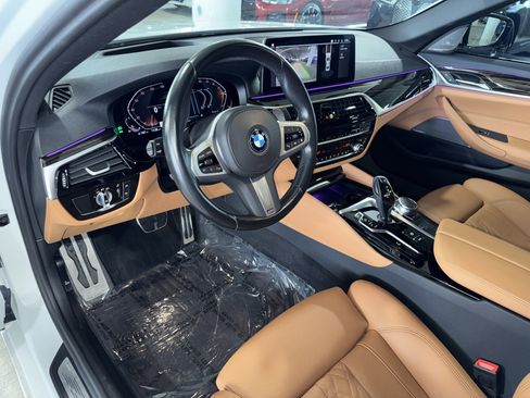 Used 2023 BMW 540i w/ M Sport Package RWD image 20
