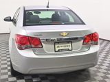 Used 2014 Chevrolet Cruze LS image 4
