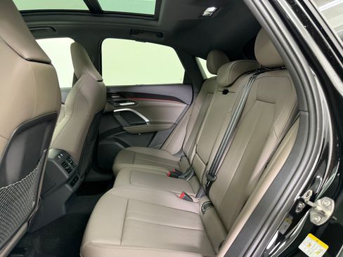 New 2025 Audi Q5 Premium Plus image 15