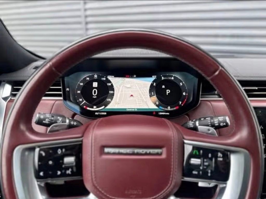 Used 2023 Land Rover Range Rover SE AWD/4WD image 13