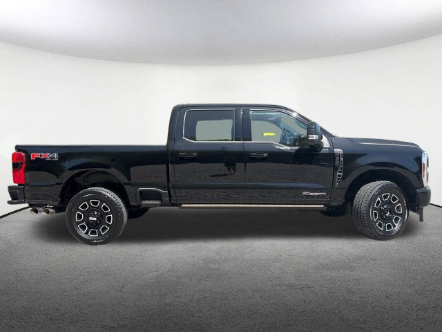 Certified 2025 Ford F350 Platinum AWD/4WD image 16